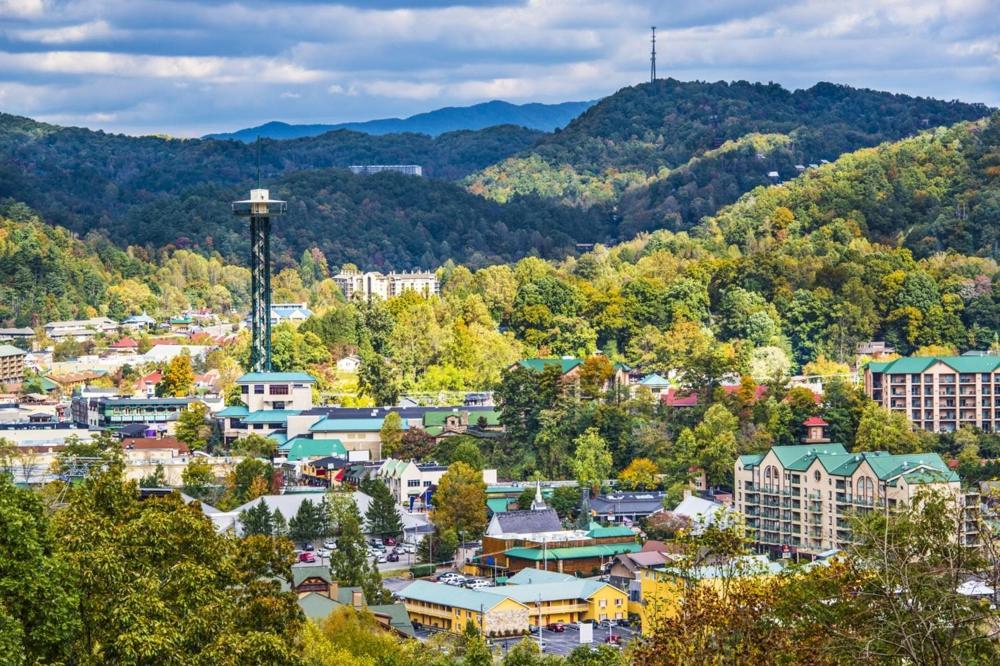 Great Expectations, 3 Bedrooms, Fireplace, Pool Table, Hot Tub, Sleeps 10 Gatlinburg Buitenkant foto