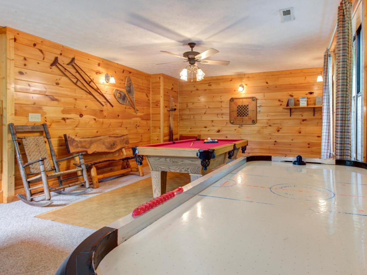 Great Expectations, 3 Bedrooms, Fireplace, Pool Table, Hot Tub, Sleeps 10 Gatlinburg Buitenkant foto