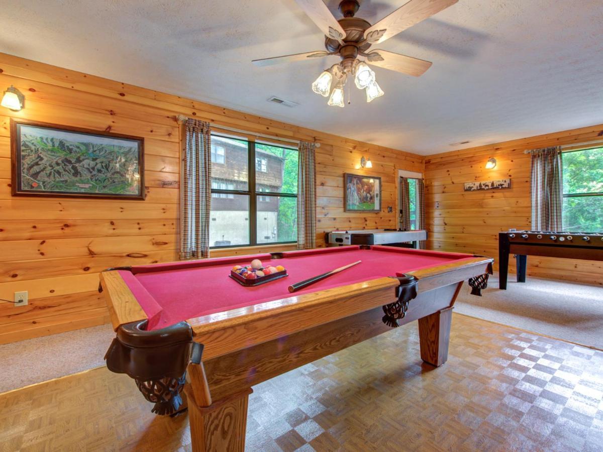 Great Expectations, 3 Bedrooms, Fireplace, Pool Table, Hot Tub, Sleeps 10 Gatlinburg Buitenkant foto