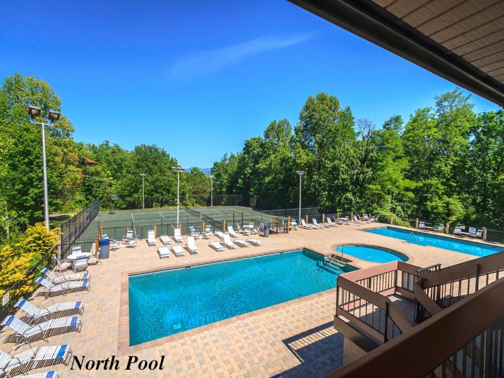 Great Expectations, 3 Bedrooms, Fireplace, Pool Table, Hot Tub, Sleeps 10 Gatlinburg Buitenkant foto
